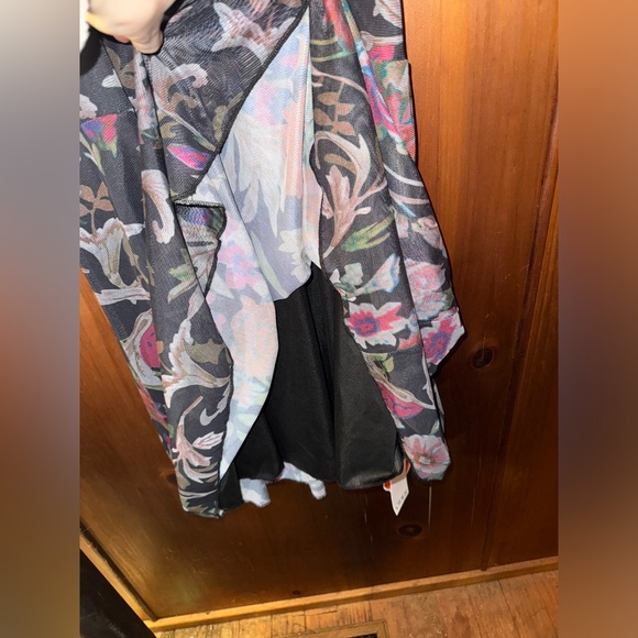 FLORAL MESH LACE TRIM SHORT CAMI DRESS CURVE & PLUS - Picture 5 of 5